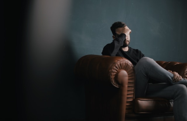 勉強すると頭痛くなる時の対処法【3選】